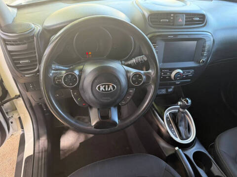 2019 Kia Soul +
