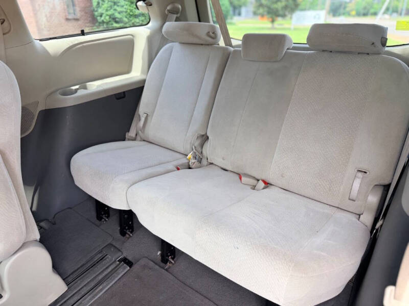 2011 Toyota Sienna