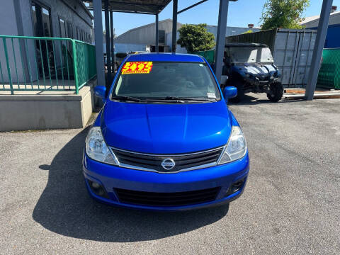 2011 Nissan Versa 1.8 S