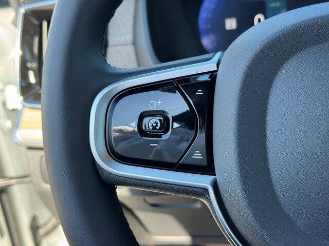 2026 Volvo XC90 B6 Plus 6P