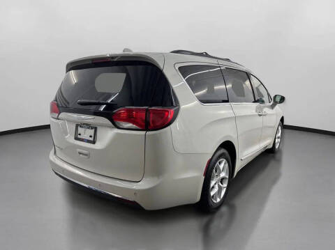 2017 Chrysler Pacifica