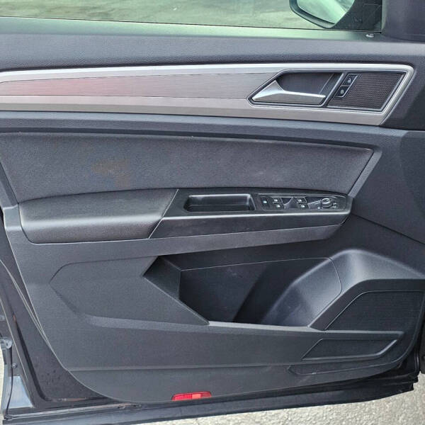 2019 Volkswagen Atlas S