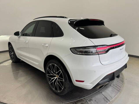 2022 Porsche Macan S