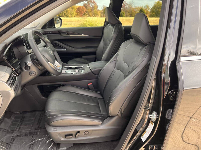 2025 Infiniti QX60 Sensory