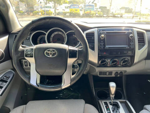 2012 Toyota Tacoma PreRunner V6