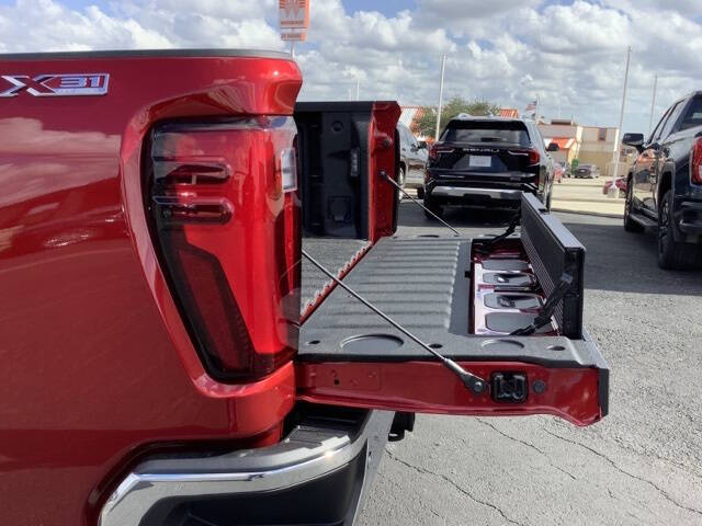 2025 GMC Sierra 3500HD