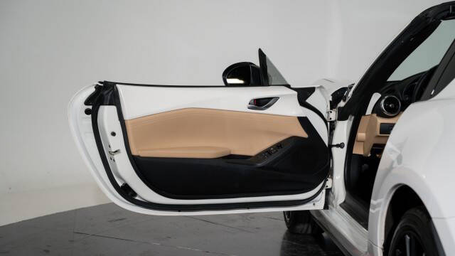 2024 Mazda MX-5 Miata RF Grand Touring