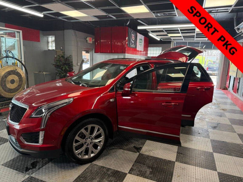 2021 Cadillac XT5 Sport