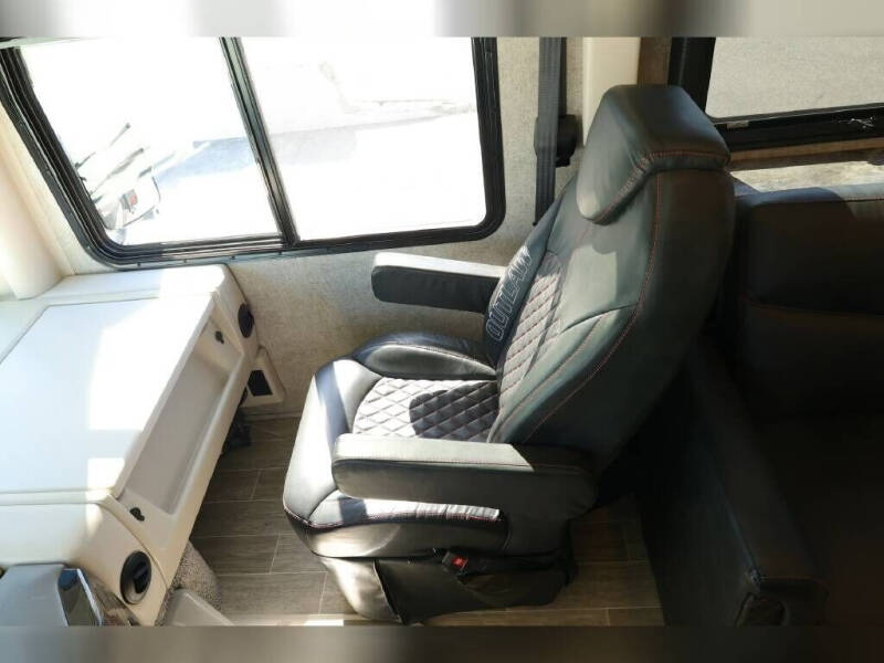 2021 Ford Motorhome Chassis