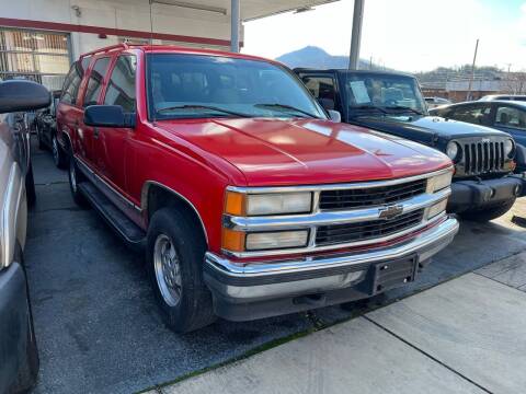 1999 Chevrolet Suburban for sale at All American Autos in Kingsport TN