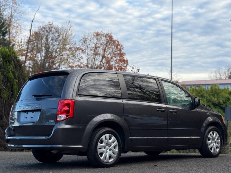 2016 Dodge Grand Caravan SE