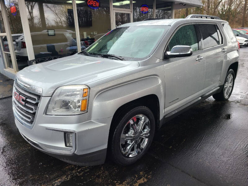 Used 2017 GMC Terrain SLT with VIN 2GKFLUEK7H6237515 for sale in Valparaiso, IN