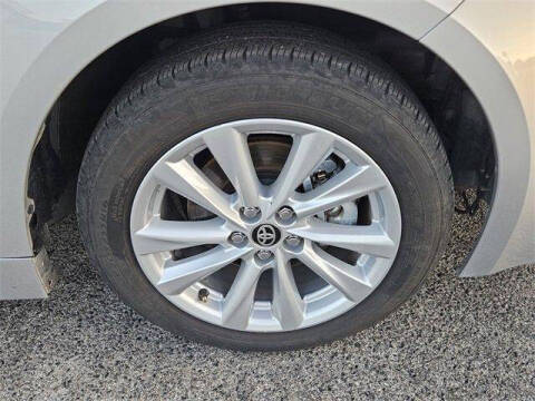 2024 Toyota Corolla Hatchback SE