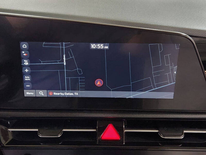2023 Kia Niro SX