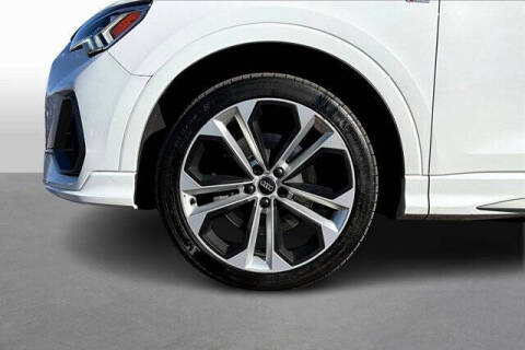 2019 Audi Q3 quattro S line Prem Plus 45 TFSI