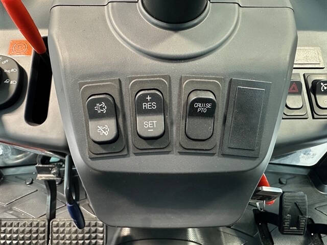 2025 Kioti DK4720CHSE