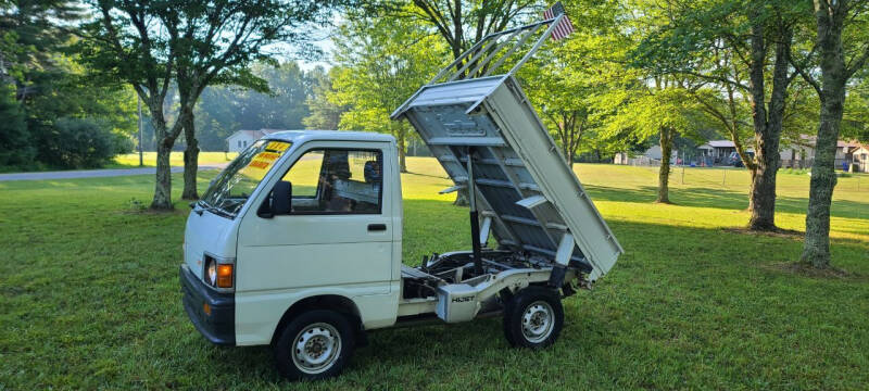 1986 Daihatsu HIJET S81P for sale at JDM RHD Car & Motorcycle LLC in Crossville TN