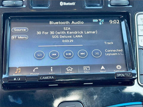 2016 Nissan LEAF SV