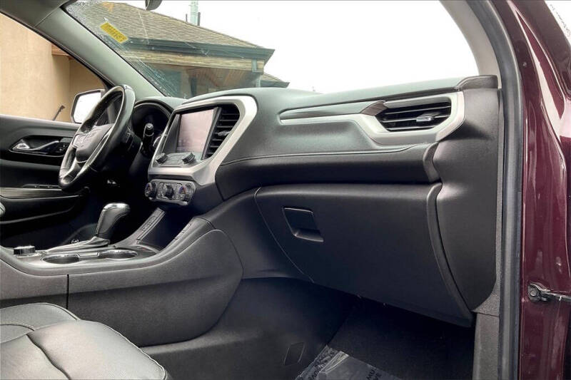 2017 GMC Acadia SLT-1