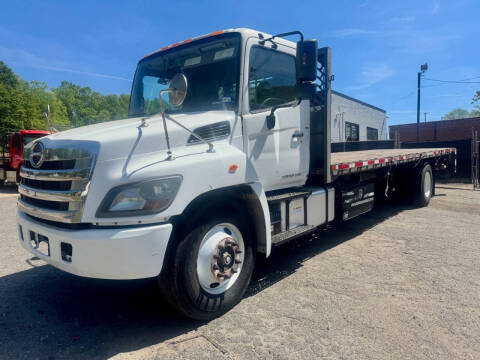 2018 Hino 338