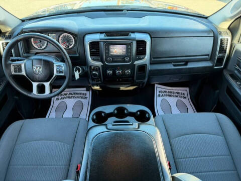 2024 RAM 1500 Classic