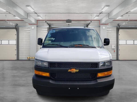 2025 Chevrolet Express 2500