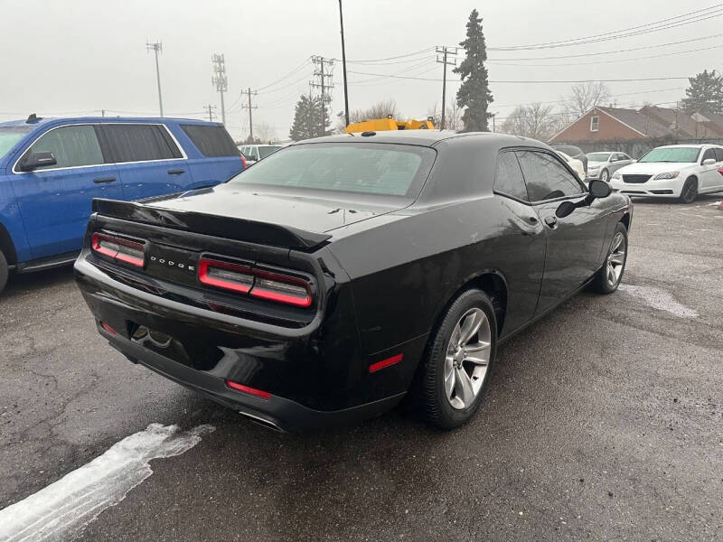 2018 Dodge Challenger SXT