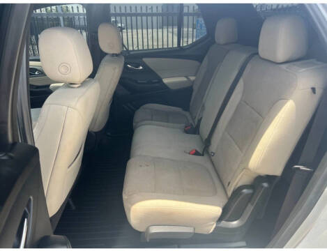 2022 Chevrolet Traverse LS