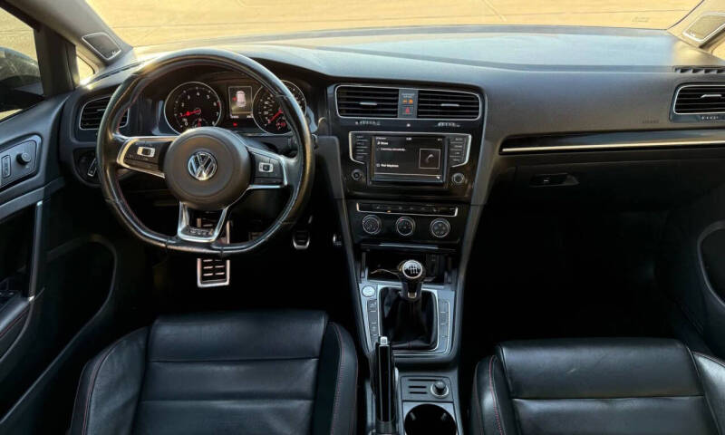2016 Volkswagen Golf GTI