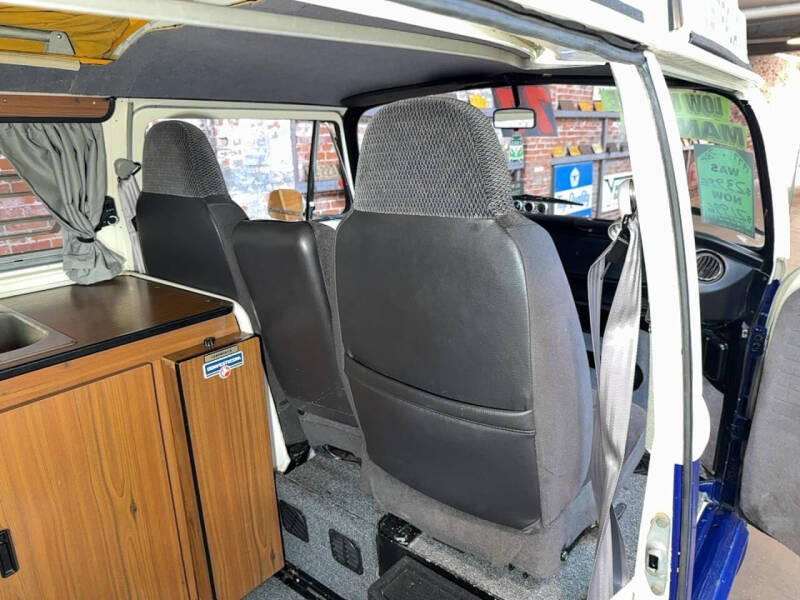 1977 Volkswagen Type 2