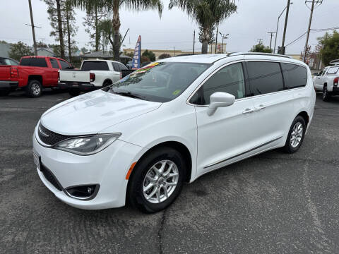 2020 Chrysler Pacifica Touring L