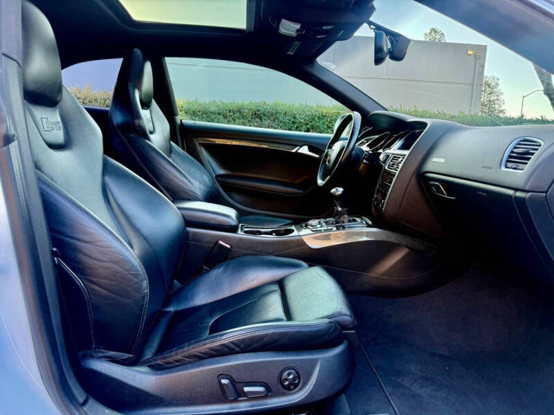 2010 Audi S5 4.2 quattro Prestige