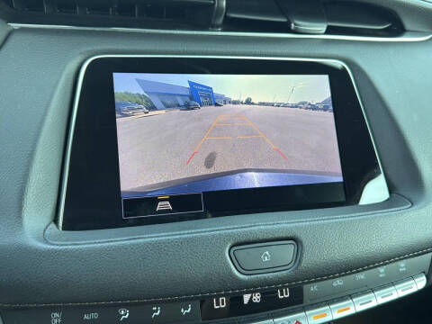 2023 Cadillac XT4 Premium Luxury