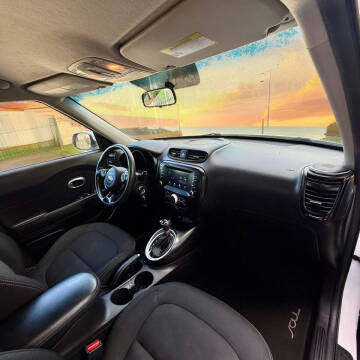 2018 Kia Soul +