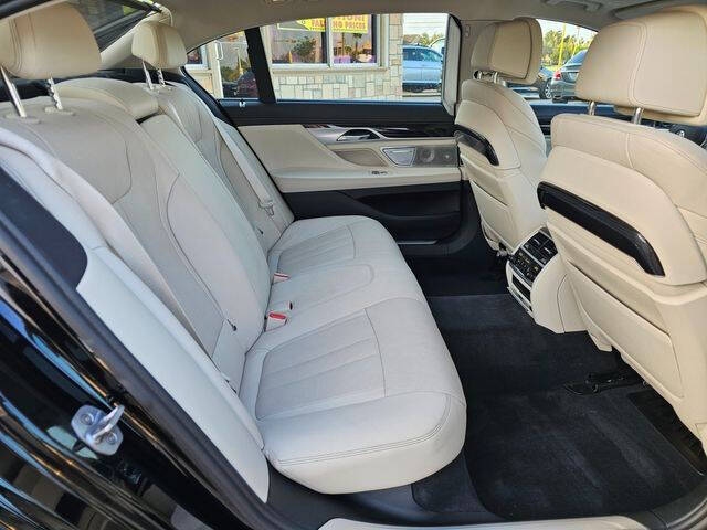 2016 BMW 7 Series 740i
