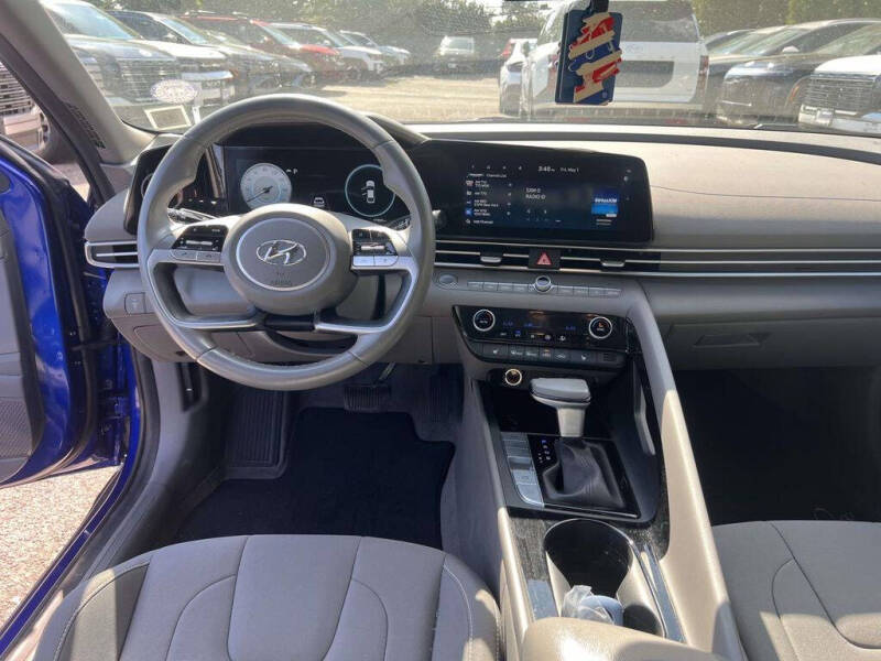 2023 Hyundai Elantra
