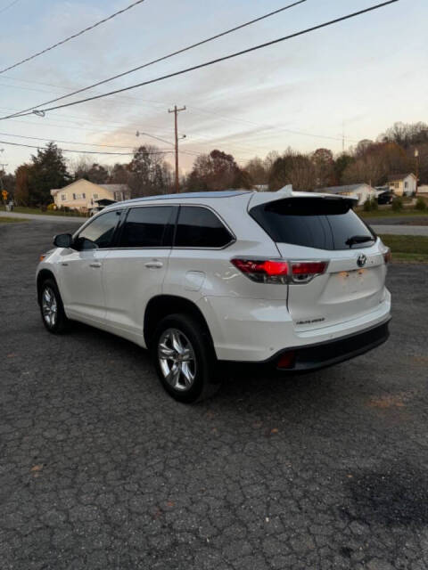 2015 Toyota Highlander Hybrid for sale at Backroad Motors, Inc. in Lenoir, NC