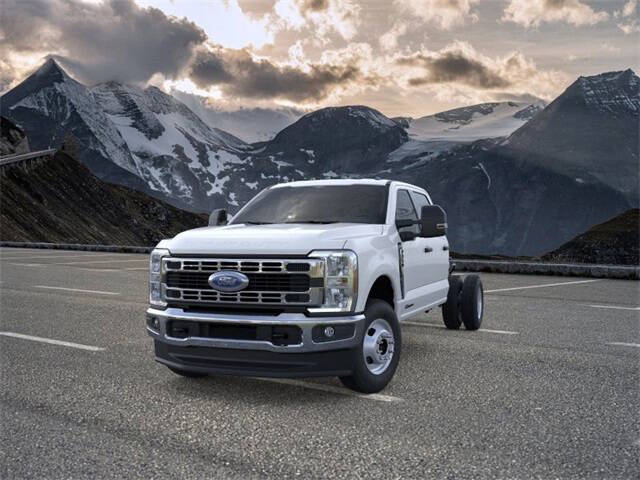 2025 Ford F-350 Super Duty XL