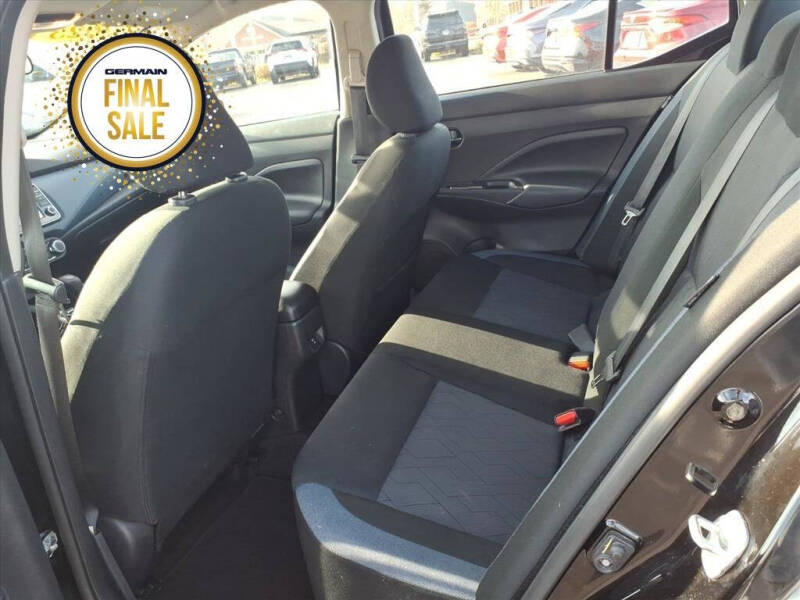 2023 Nissan Versa SV