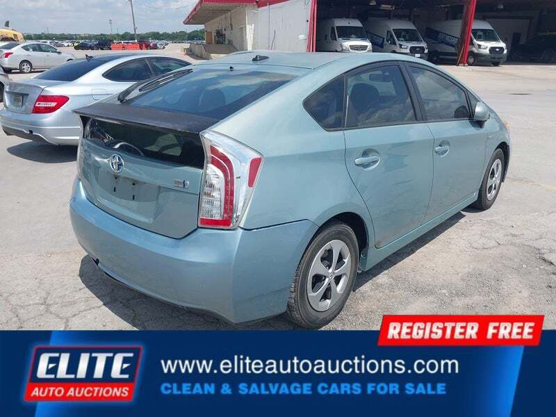 2012 Toyota Prius Three