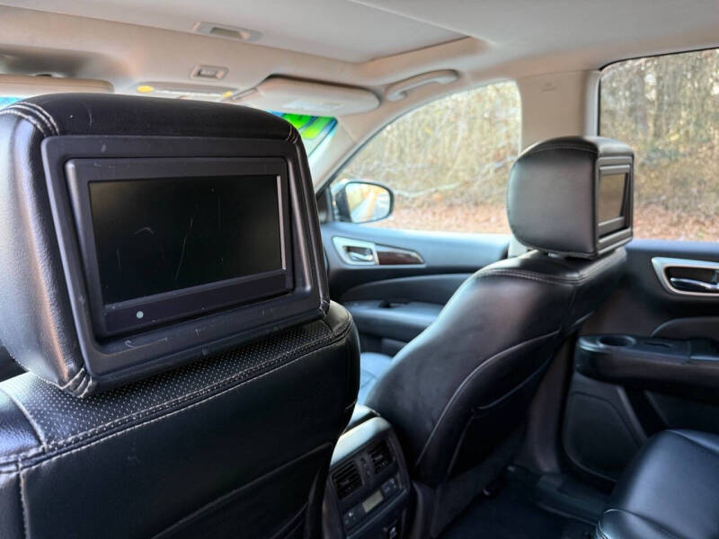 2014 Nissan Pathfinder Platinum