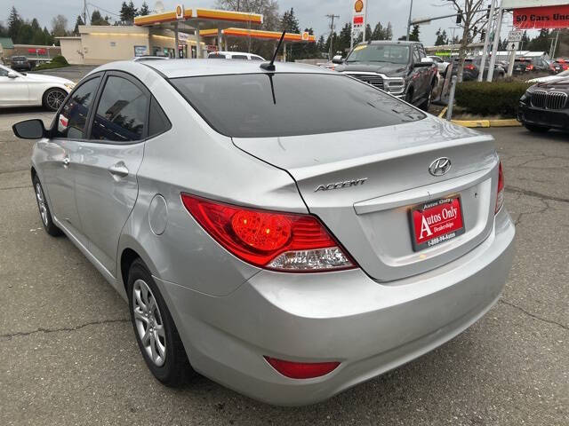 2012 Hyundai Accent GLS photo 7