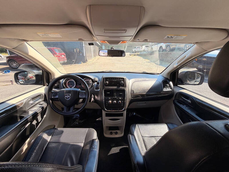 2014 Dodge Grand Caravan American Value Package