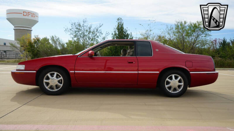 2001 Cadillac Eldorado ESC