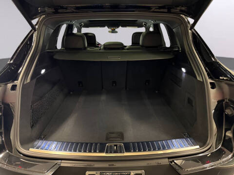 2024 Porsche Cayenne S
