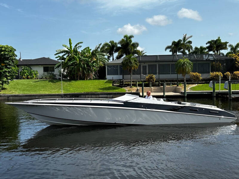 1989 FOUNTAIN 35 LIGHTNING Off Shore