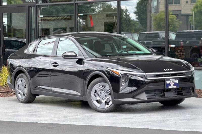 2026 Kia K4 LX