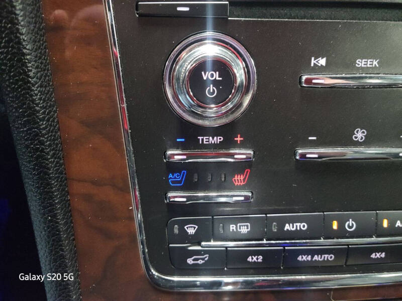 2017 Lincoln Navigator Select