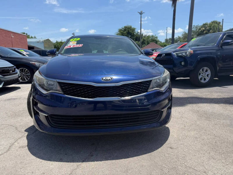 2017 Kia Optima LX