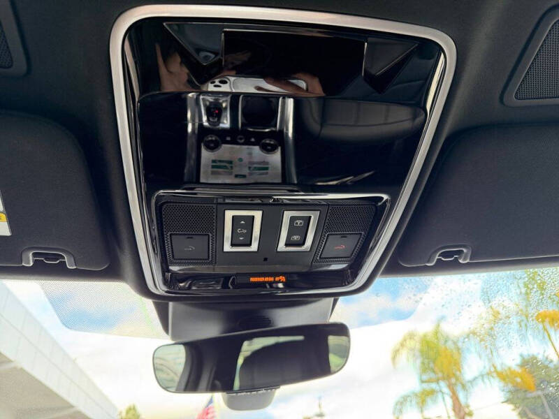 2022 Land Rover Range Rover Sport HSE Silver Edition